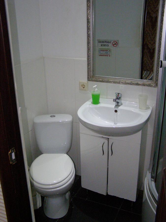 Sadok Hotel Киев Екстериор снимка